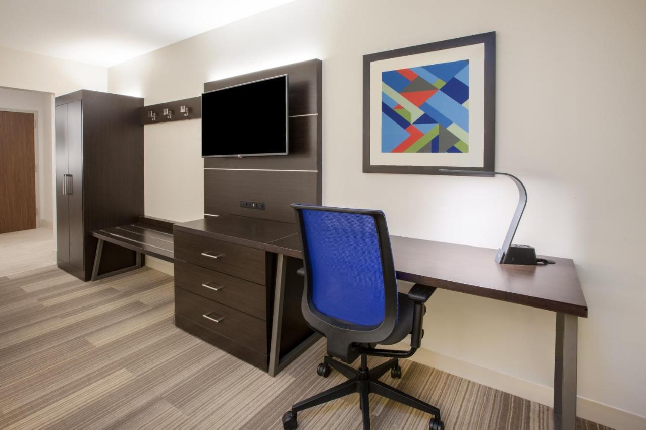 Holiday Inn Express & Suites Windsor East - Lakeshore By Ihg Tecumseh Exteriér fotografie