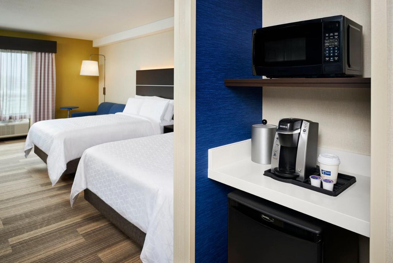 Holiday Inn Express & Suites Windsor East - Lakeshore By Ihg Tecumseh Exteriér fotografie